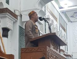 Kapolsek Kuta Cot Glie Isi Ceramah Ramadhan Di Mesjid Raya Baiturrahman.