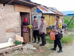 Personel Polsek Banda Sakti Bagikan Puluhan Nasi Kotak Jelang Buka Puasa.