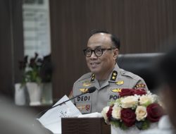 As SDM Polri Tegaskan Komit Berantas Calo-KKN Dan Penipuan Di Karawang.