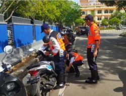 Kadishub Himbau Pengendara Tidak Memarkirkan Kendaraan Di Kawasan Terlarang.