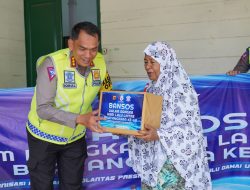 Dirlantas Polda Aceh beserta Personel Gelar Baksos dan Bansos