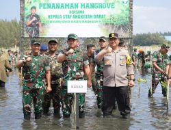 Pangdam IM Dampingi Kasad Tanam 64.500 Bibit Mangrove Secara Serentak Di Aceh.