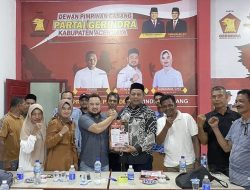 Balon Bupati Amal Hasan Serahkan Berkas ke Gerindra dan PNA.