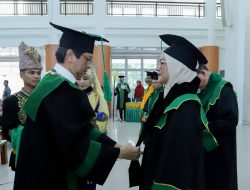 Irjen Kemenag RI Kukuhkan 8 Guru Besar UIN Ar-Raniry.