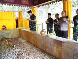 Pangdam IM Ziarah Ke Makam Pahlawan Nasional Teuku Umar.