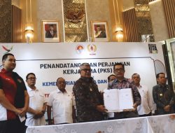 Pj Gubenrur Aceh Tandatangan PKS Penyelengaraan PON XXI Bersama Kemenpora.