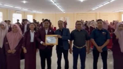 Fachrul Razi Kembangkan Aplikasi Digital Untuk Mahasiswa Politeknik Kutaraja Banda Aceh.