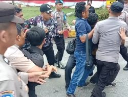 Demo Didepan Mapolres Asahan, 7 Aktivis Diamankan.