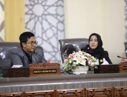 Wakil Ketua Sementara DPRK Banda Aceh Gelar Sidang Penetapan Fraksi.