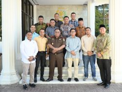 Jalin Silaturahmi Pimpinan DPRK Sambangi Kajari Banda Aceh.