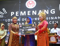 Gampong Kueh Aceh Besar Juara Favorit Lomba Desa Kerajinan Dekranasda 2024.