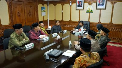 Bank Aceh Gelar RUPSLB Usul Calon Direktur Baru.