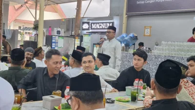 Bupati Safaruddin Buka Puasa Bersama Warga Abdya di Banda Aceh.