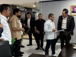Mualem dan Kepala BRA Bahas Penguatan Perdamaian Aceh Dengan AHY.