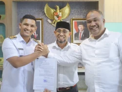 Walikota Tunjuk Jalaluddin Untuk Plt Sekda Banda Aceh.