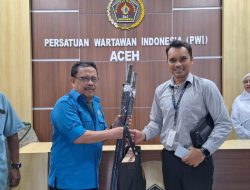 Plt Kabid Humas Bank Aceh Berkunjung Ke Kantor PWI Aceh.