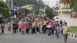 Meriahkan Hari Bhayangkara, Kodim 0107/Aceh Selatan Gelar Jalan Sehat.