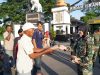 Kodam Iskandar Muda Bagikan 183 Paket Makan Gratis Kepada Masyarakat.
