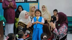 Bunda PAUD Aceh Besar Dampingi Bunda PAUD Aceh Tinjau MPLS di Blang Bintang.