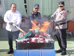Kapolda Aceh Hadiri Pemusnahan Barang Milik Negara Hasil Penindakan Bea Cukai.