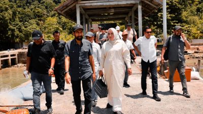 Gubernur Muzakir Manaf Tutup KKN UGM di Pulo Nasi Aceh Besar.