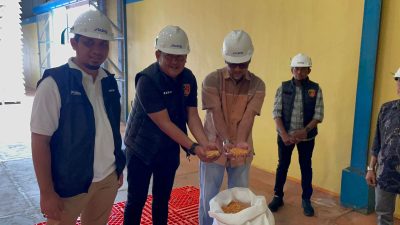 Perkuat Stabilisasi Harga Beras, Polres Pidie Jaya Bersama Bulog Aceh Serap Jagung Milik Petani