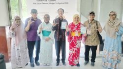 Mahasiswa KPI Ari Maulana Terpilih Sebagai Pena Terbaik Bedah Buku Fukubukuro.