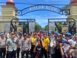 Kapolda Aceh Apresiasi Pendemo Yang Menyampaikan Aspirasi Dengan Tertib.