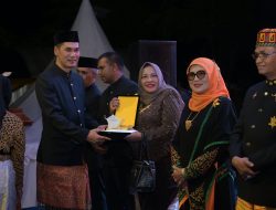 Sekda Aceh Tutup Pekan Kebudayaan Bireuen.