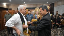 Wagub Aceh Sambut Duta Besar Bahrain di Bandara SIM.