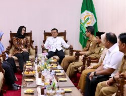 Wakil Gubernur Aceh Sambut Wakil Menteri Kependudukan dan Pembangunan Keluarga. 