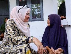 Kak Na Semangati Masyarakat Lansia di Pulo Aceh.