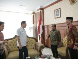 Sekda Aceh Antar Kepulangan Ketua MPR RI .