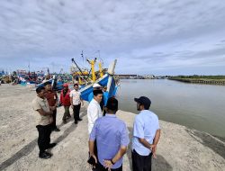 Wagub Dengar Langsung Keluhan Nelayan Terkait Pendangkalan Muara Kuala Idi.