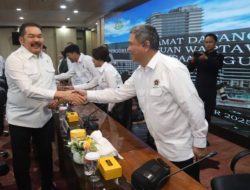 Jaksa Agung Sambut Kunjungan Pengurus PWI Pusat.