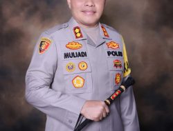 Kapolres Ganti Uang Jalan Sopir Ambulans Relawan PAS yang Terlibat Laka Lantas di Aceh Tamiang.