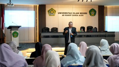 Dosen PTKIS Aceh Dilatih Menulis Artikel Ilmiah.