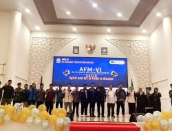 Mahasiswa Ar-risalah UIN Ar-Raniry Peringati Milad ke 28 LDK.