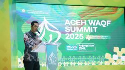 Sekda Aceh Pimpin Apel Hari Guru Nasional di MIN 1 Banda Aceh ‎
