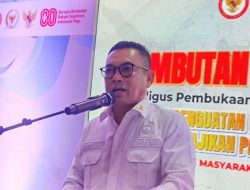 Anggota Komisi XIII  HT Ibrahim Desak Pemerintah Pusat Tetapkan Banjir Aceh sebagai Bencana Nasional. 