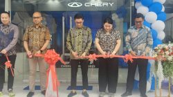 Satu Unit Mobil Merk Tiggo 8 CSH Langsung Terjual Saat Grand Opening Dealer Chery Aceh.