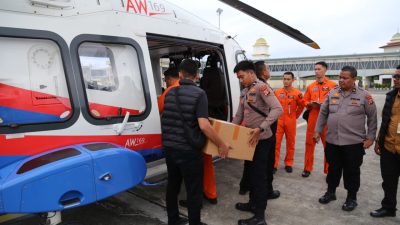 Polda Aceh Kirim Bantuan dan Nakes untuk Korban Banjir di Aceh Tamiang.