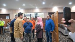 Gubernur Jatim Serahkan Bantuan Rp 3,8 Miliar untuk Penanganan Bencana Hidrometeorologi Aceh.