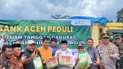 Gubernur Aceh dan Dirut BAS Salurkan Bantuan ke Subulussalam.