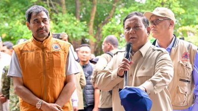 Mualem Bersama Presiden Prabowo Tinjau Dampak Banjir di Aceh Tamiang, Aceh Tengah dan Bener Meriah. 