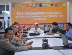 Wagub Aceh Minta Bantuan Banjir Tak Ditahan.