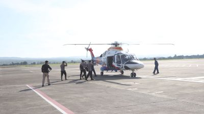 Kapolda Aceh Lakukan Patroli Udara Untuk Melihat Langsung Situasi Pascabanjir. 