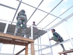 Satgas Gulbencal Kodam IM Bangun Huntara Korban Banjir di Pidie Jaya. 
