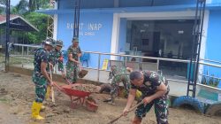 Kodam IM bersama BPBD bersihkan Puskesmas Ladang Rimba Aceh Selatan. 