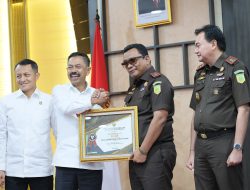 Kejaksaan Tinggi Aceh Raih Predikat WBK Tahun 2025.